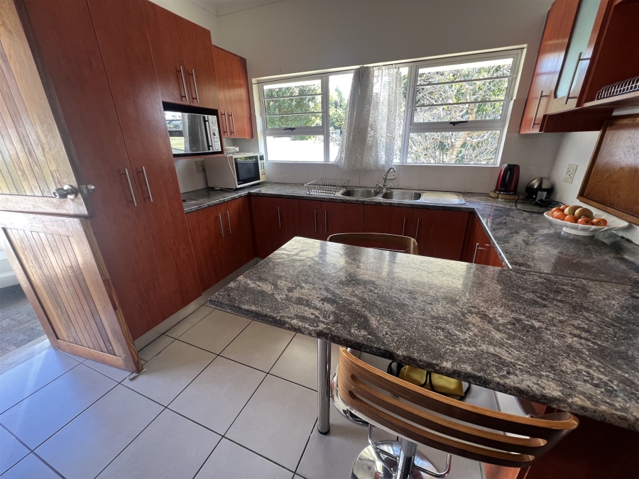 3 Bedroom Property for Sale in Beacon Bay North Eastern Cape